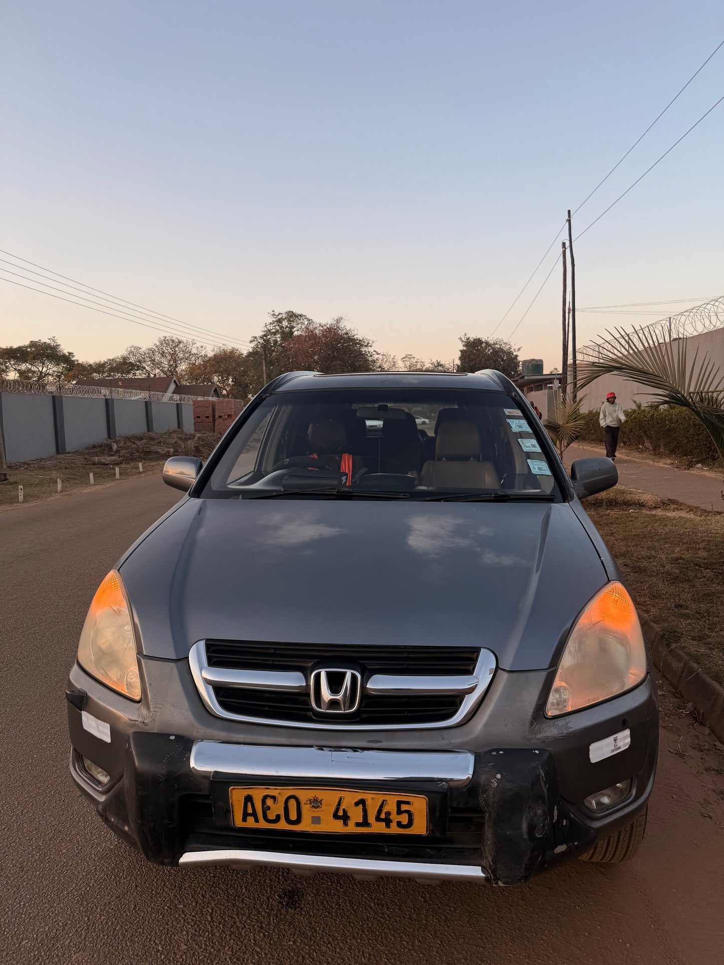 UK-SPEC HONDA CR-V FOR SALE — US$5,300 NEGOTIABLE