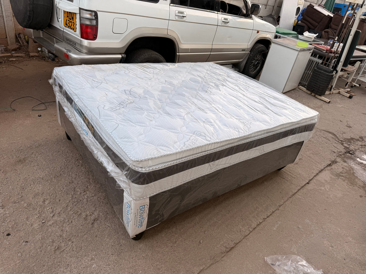 Bowline Queen Size Bed with Pillow Top