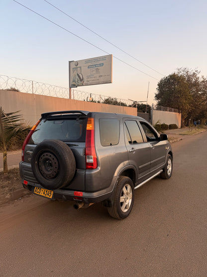 UK-SPEC HONDA CR-V FOR SALE — US$5,300 NEGOTIABLE