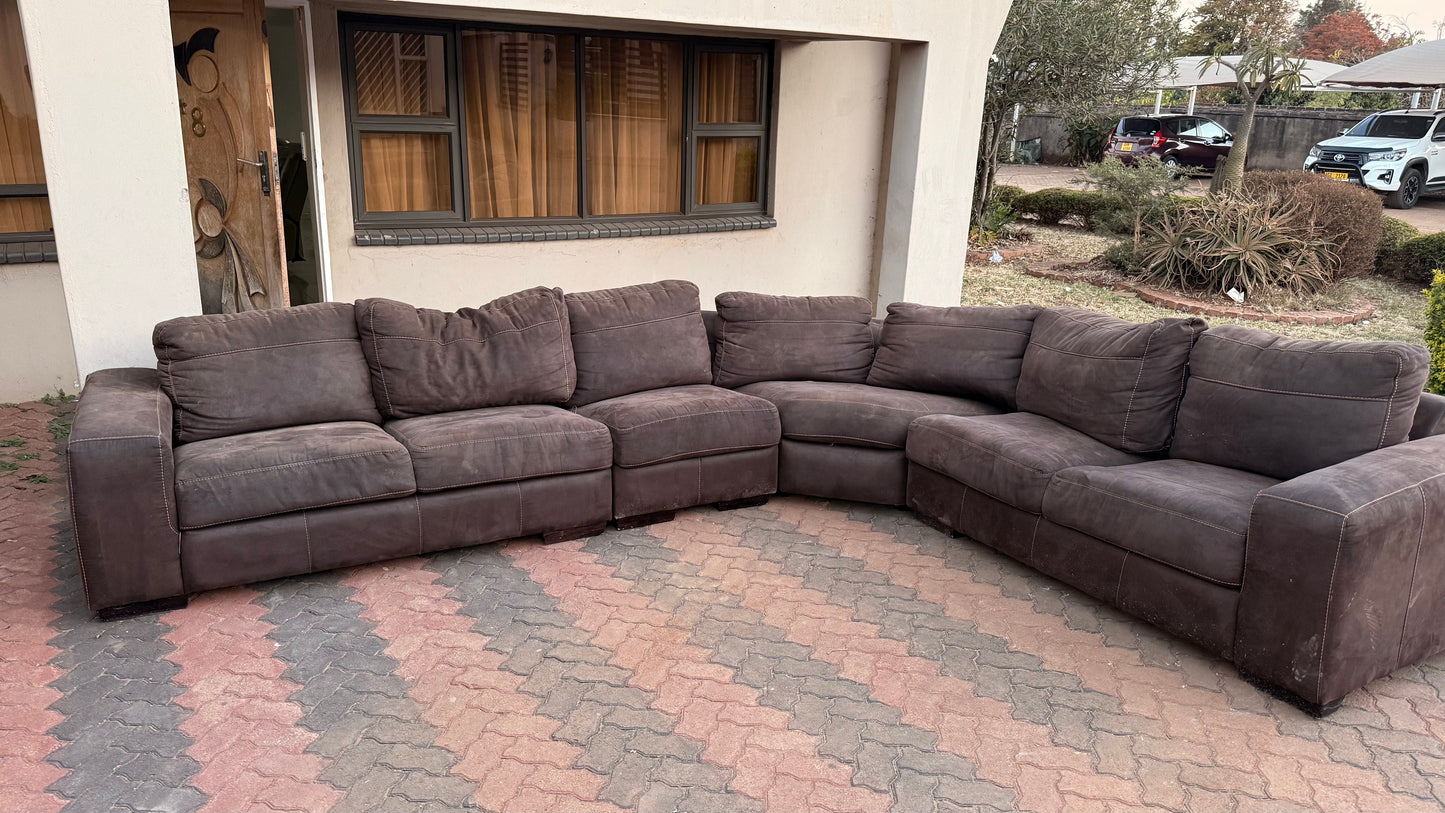 Lot Number  1: QUALITY HOUSEHOLD APPLIANCES, FURNITURE & SHOP FITTINGS FOR SALE