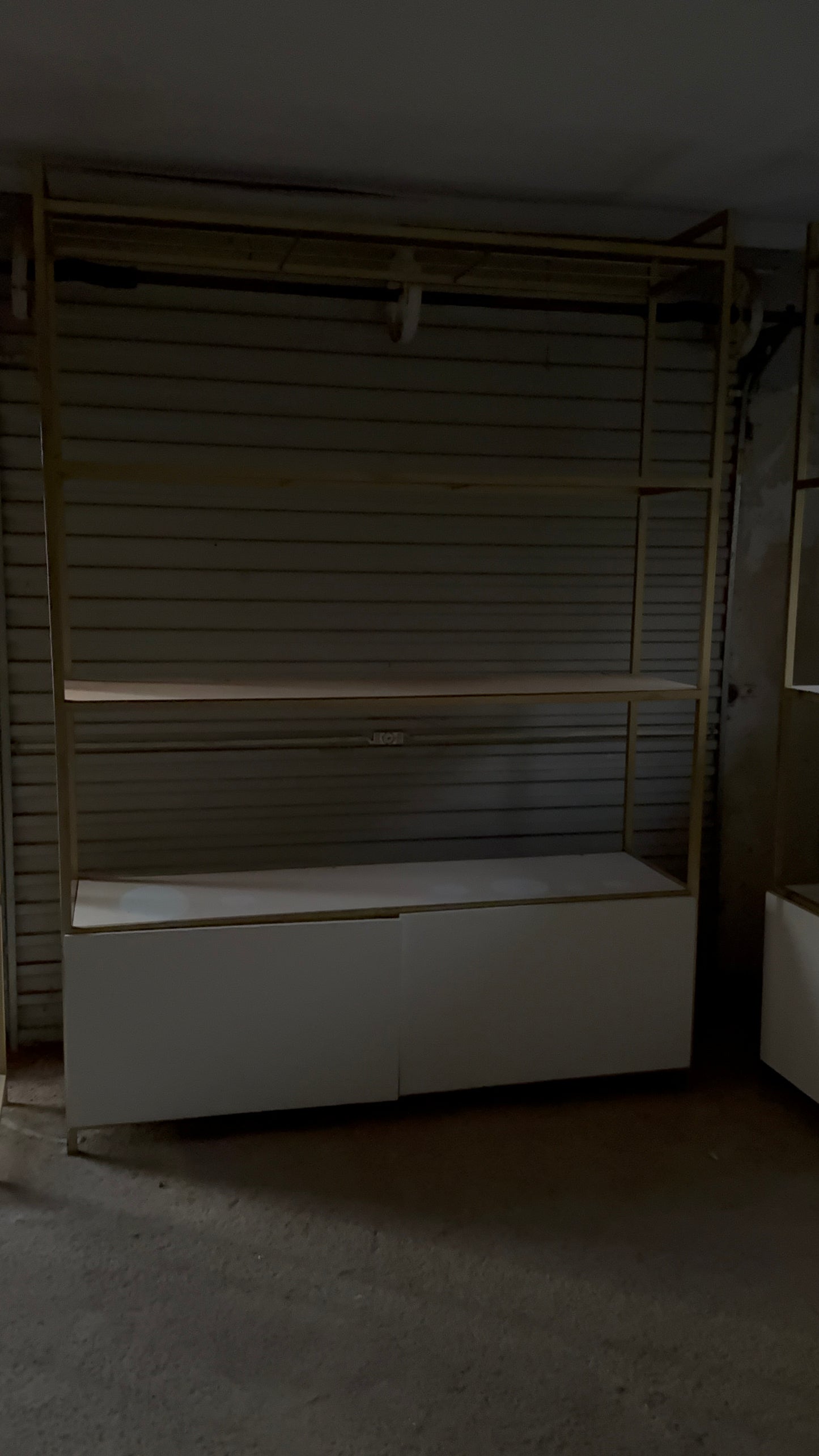 Lot Number  1: QUALITY HOUSEHOLD APPLIANCES, FURNITURE & SHOP FITTINGS FOR SALE