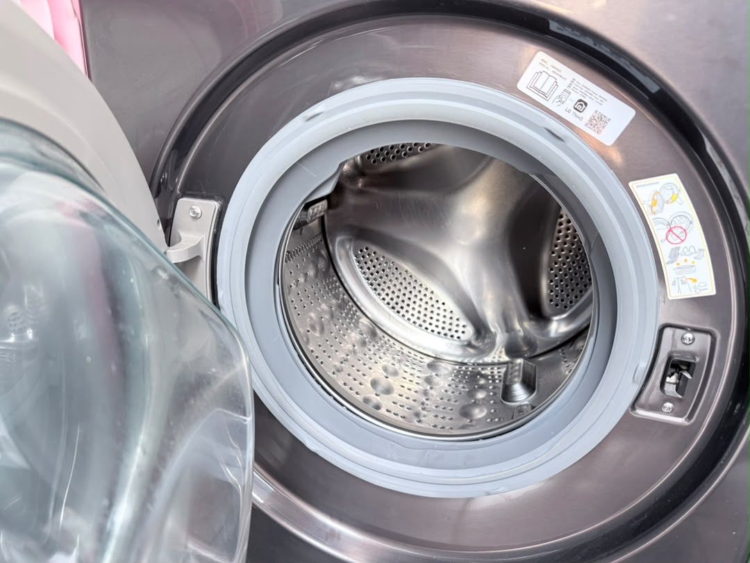 LG ThinQ 9kg/5kg Washer Dryer Combo&nbsp;