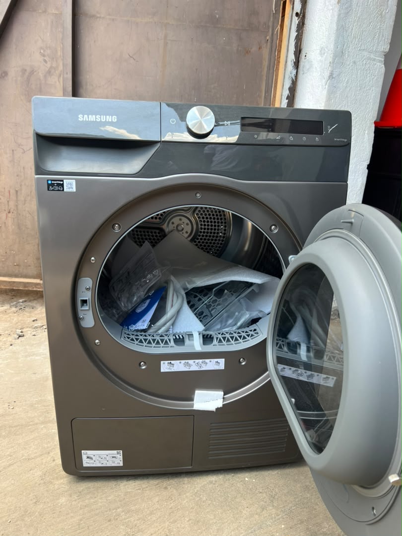 Samsung Smart Dryer - Brand New