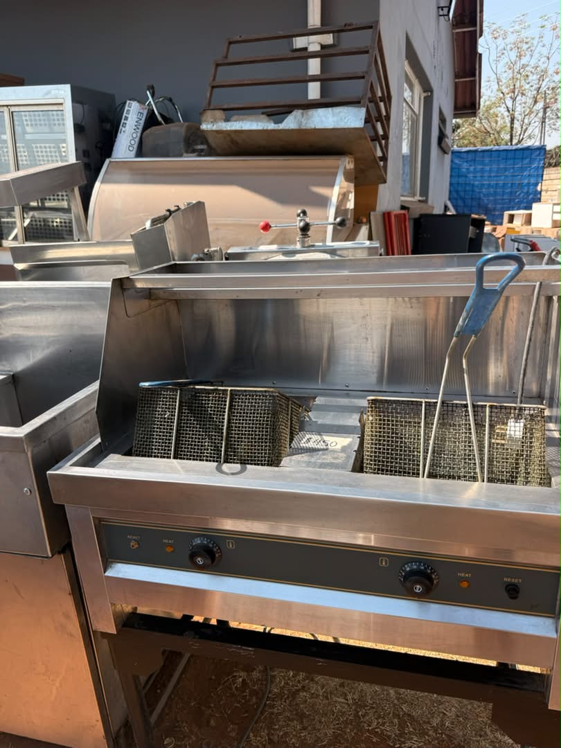 Industrial Kitchen/Catering Equipment