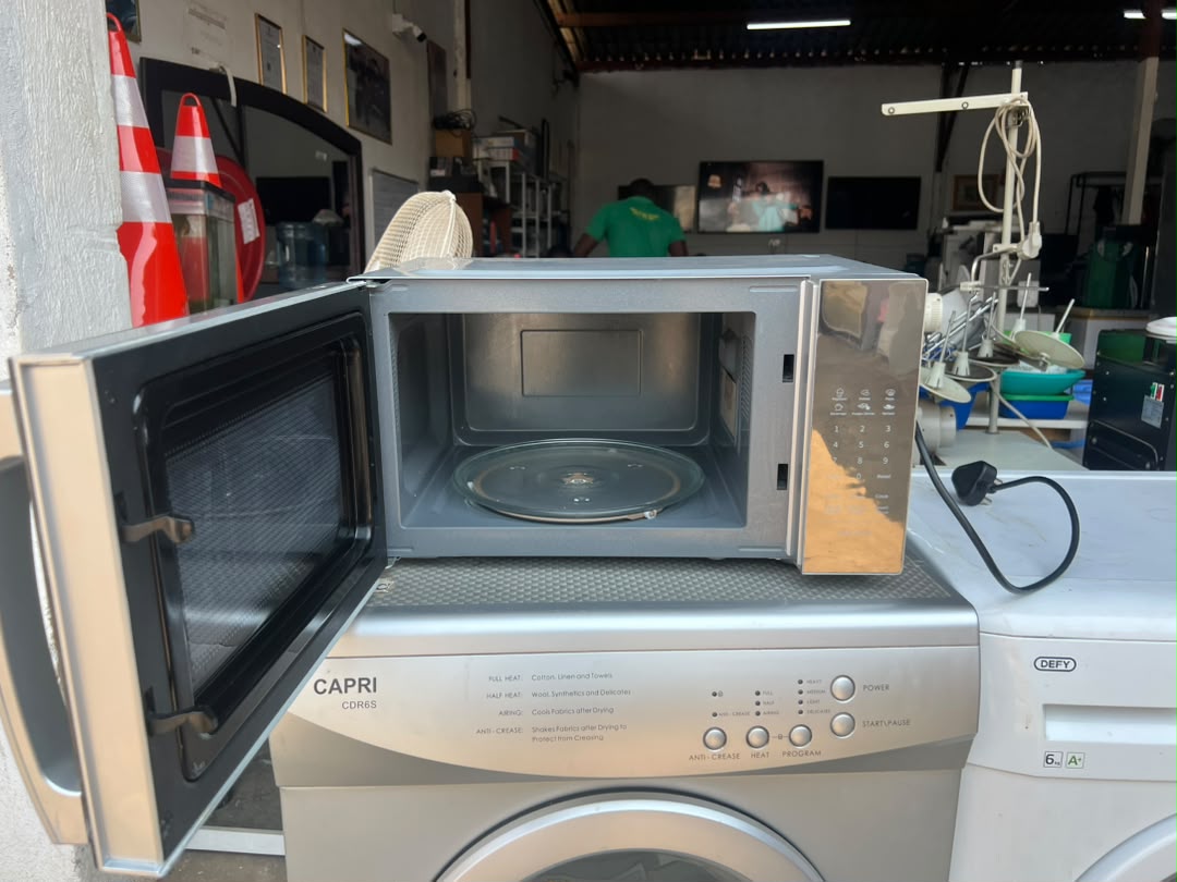 Hisense Microwave