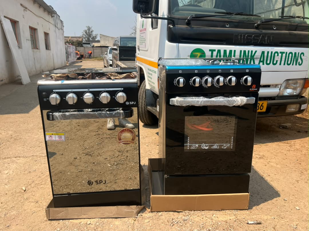Black AE 4 Plate Gas Stoves