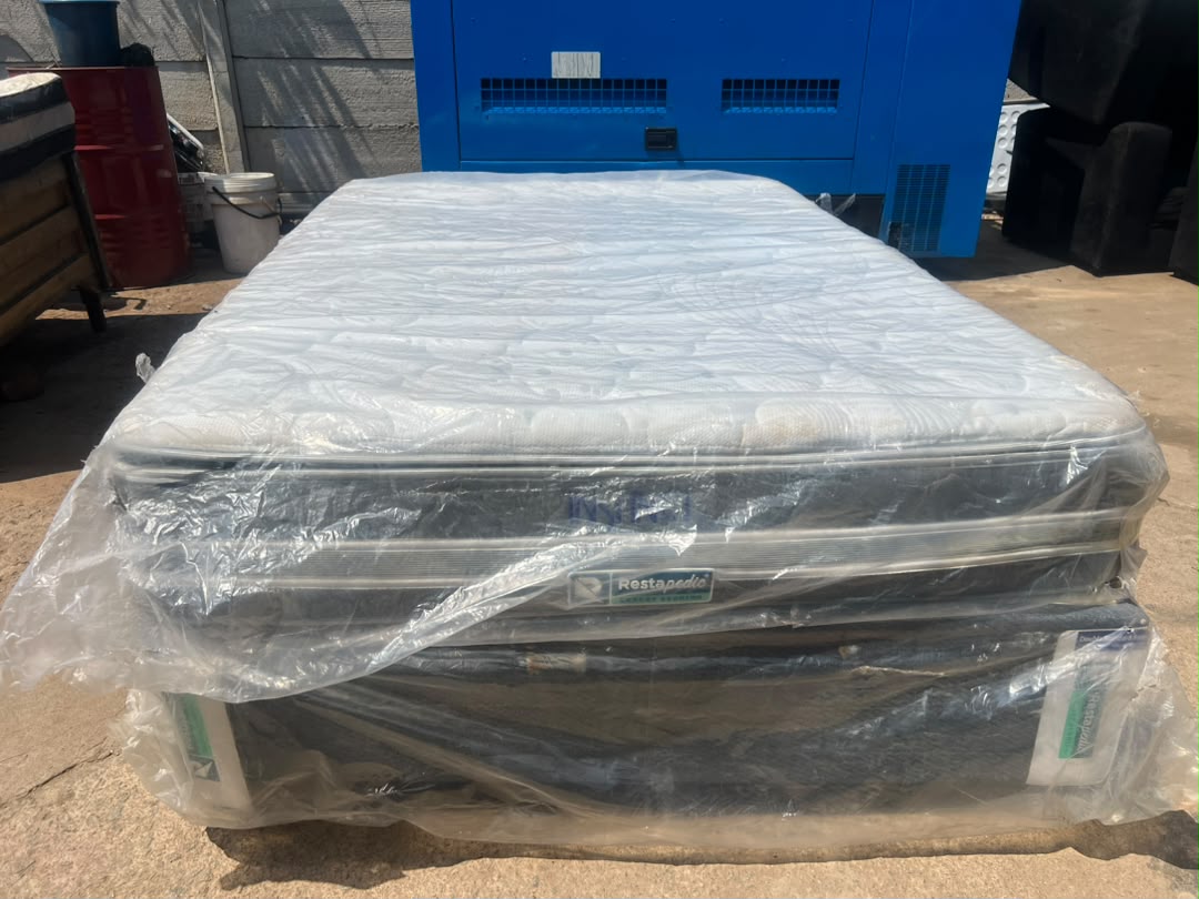 Restapedic Double Standard Bed