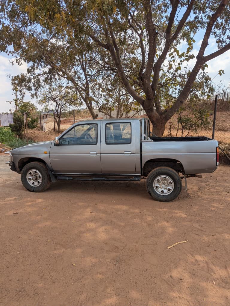 Nissan 4x4